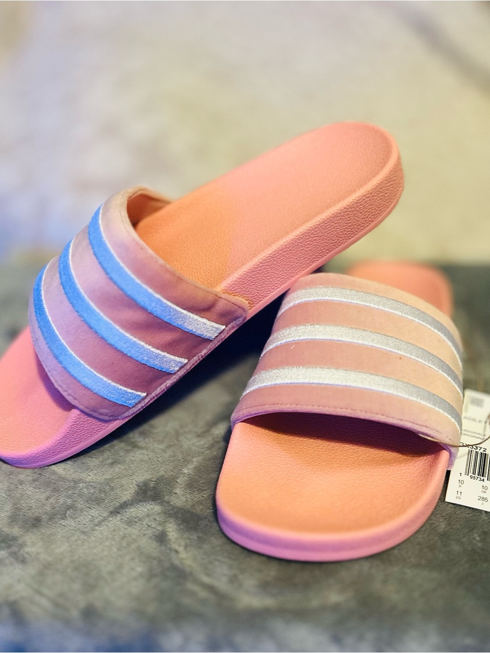 adidas Adilette Velvet Slides Pink & White Women’s 11